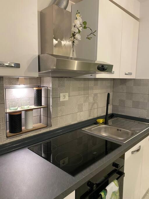 Apartment Avareen Verde Old-Town 150M To The Sea 로비니 외부 사진